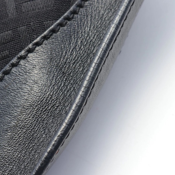 ❌SOLD❌Fendi body bag - Picture 8 of 10